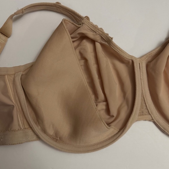 Wacoal Bodysuede Ultra Seamless Underwire Bra - 38DDD - Beige Nude - Picture 7 of 10